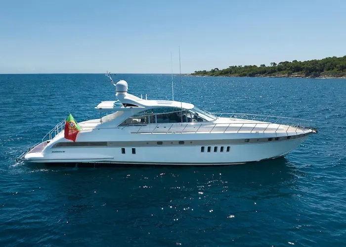 Úszó hotel Yacht Mangusta *