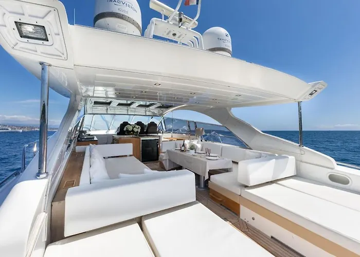Bådhotel Yacht Mangusta Cannes