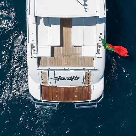 Yacht Mangusta